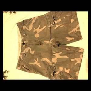 Cargo camo short